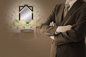 遺影とは？必要性から一般的なサイズ、適した服装やフレーム、素材の選び方など遺影写真の作り方を徹底解説！