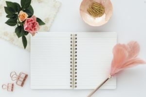 終活ノートの書き方例！書いておきたい項目をサンプルで紹介